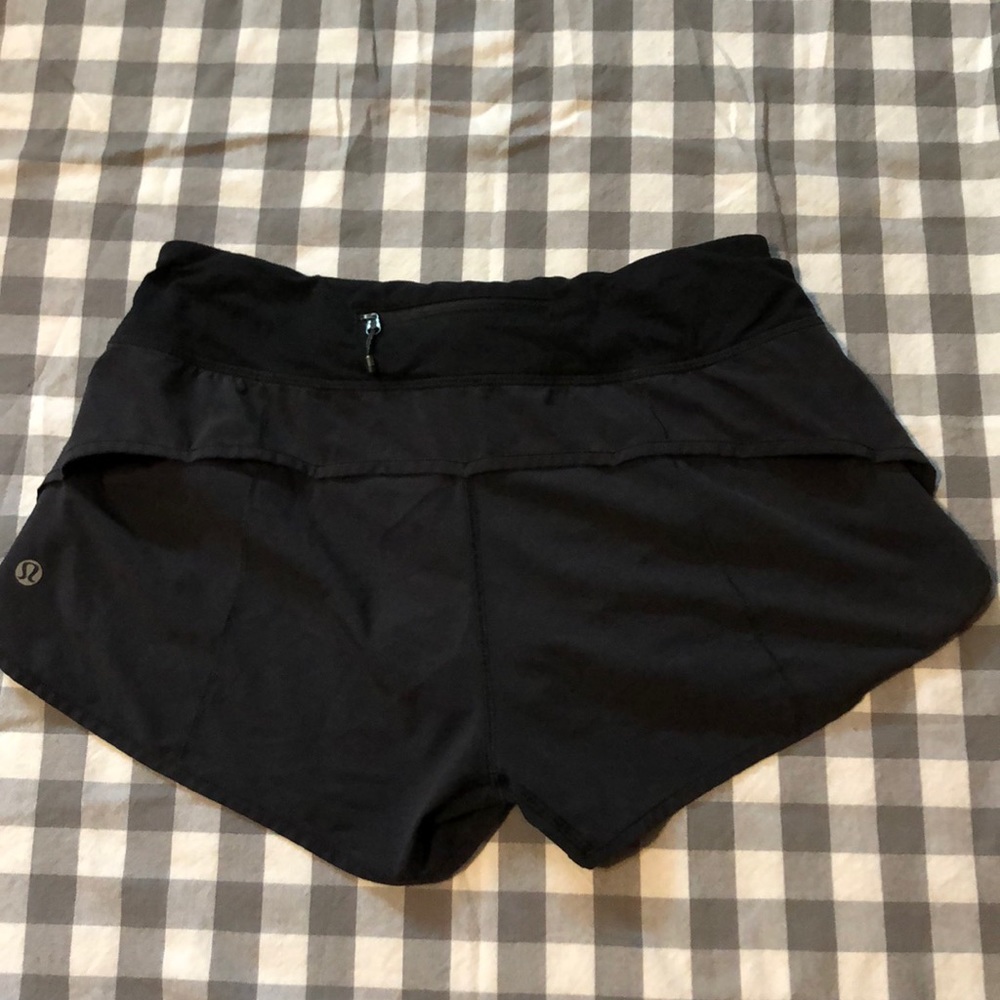 Lululemon black shorts